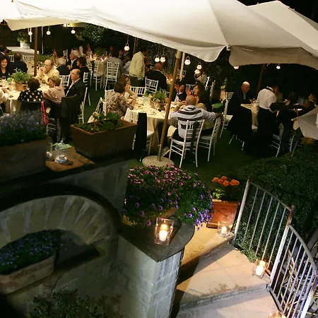 B&B L' Agrifoglio Bed & Breakfast SantʼAgata deʼ Goti
