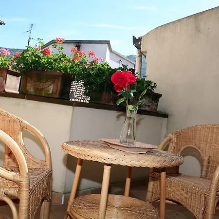 B&B L' Agrifoglio SantʼAgata deʼ Goti