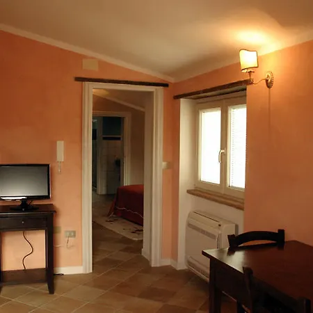 B&B L' Agrifoglio SantʼAgata deʼ Goti
